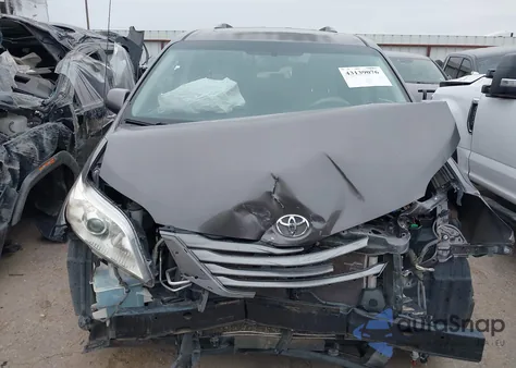 2013 Toyota Sienna Xle V6 8 Passenger из США, поврежденный, VIN 5TDYK3DCXDS383001
